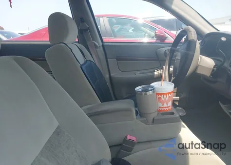 2004 Chevrolet Impala z USA, uszkodzony, nr VIN 2G1WF52K449449769